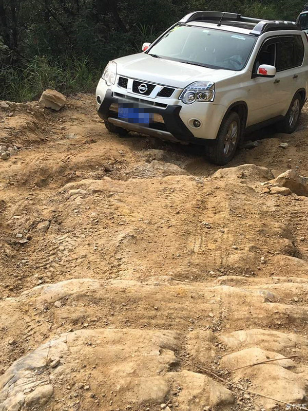他为什么十年如一日的开一款车 只把排量换成了2.5L？